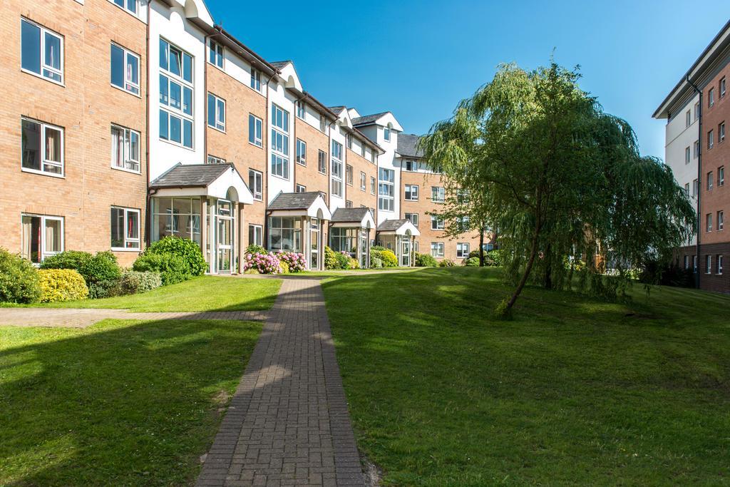 Lancaster University Bed & Breakfast Exterior photo